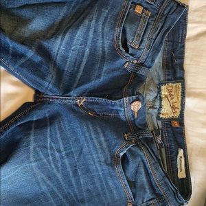 Dear John Runaway Jean